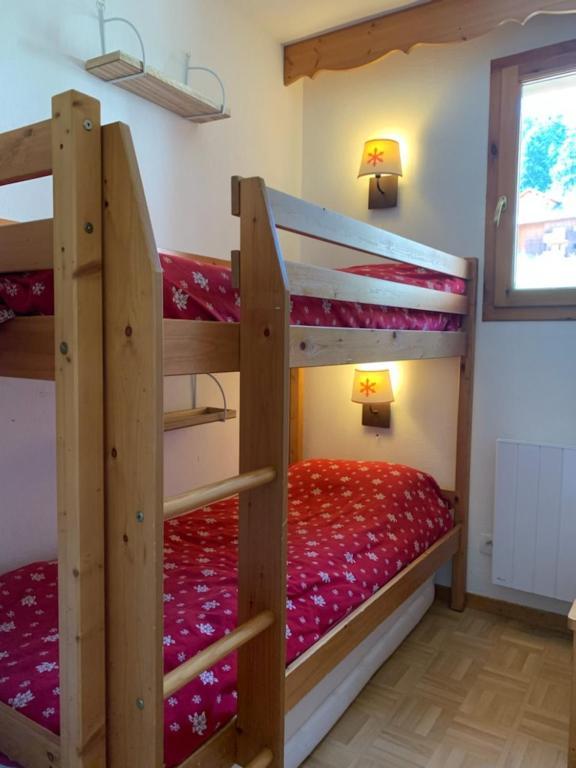 Apartamento Le Pied Des Pistes Puy-Saint-Vincent Exterior foto